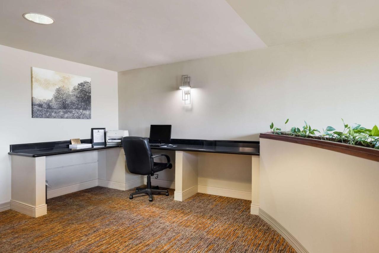 Best Western Grand Victorian Inn Sayre Εξωτερικό φωτογραφία
